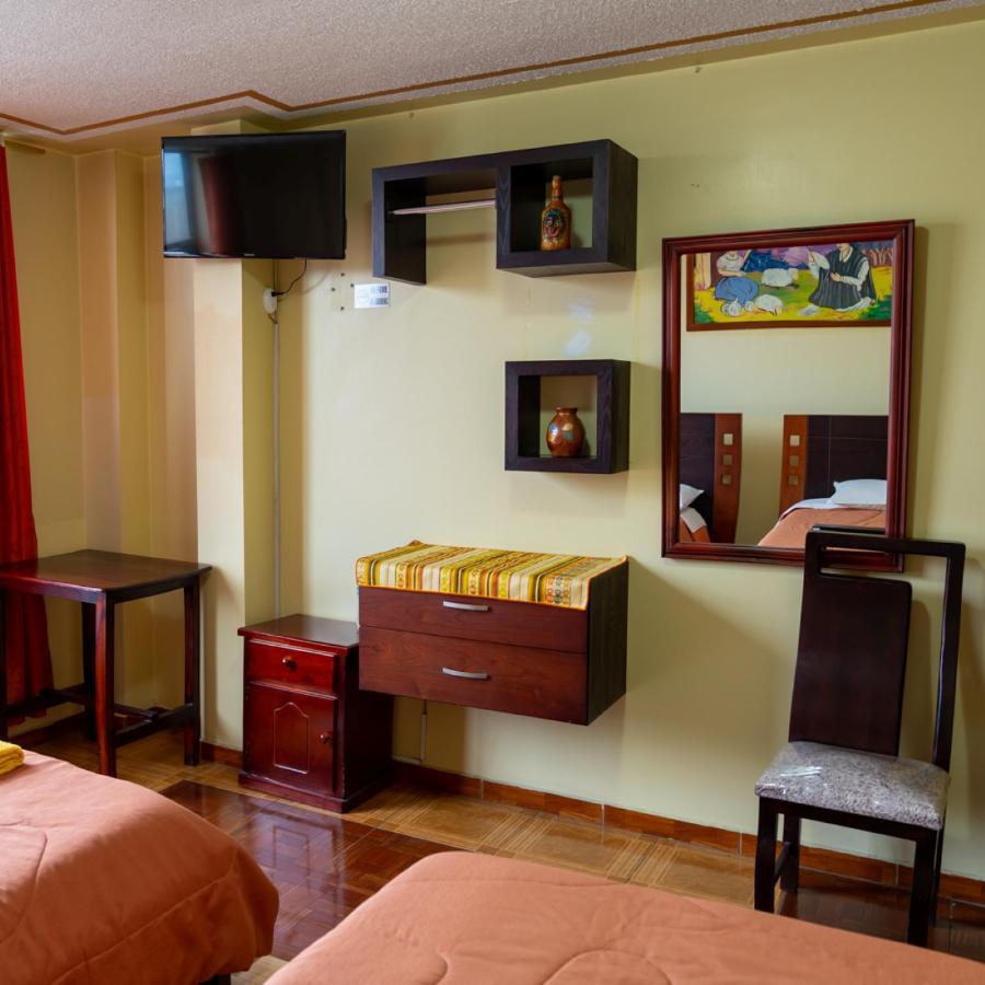 Mashy'S Hostal Отавало Екстериор снимка