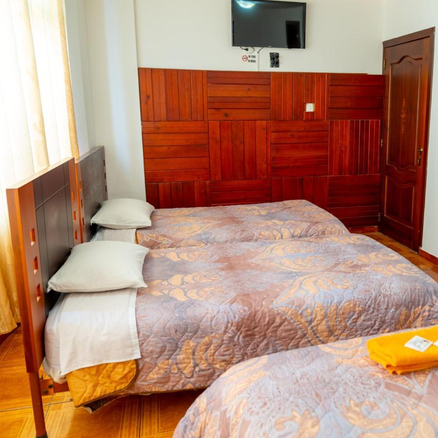 Mashy'S Hostal Отавало Екстериор снимка