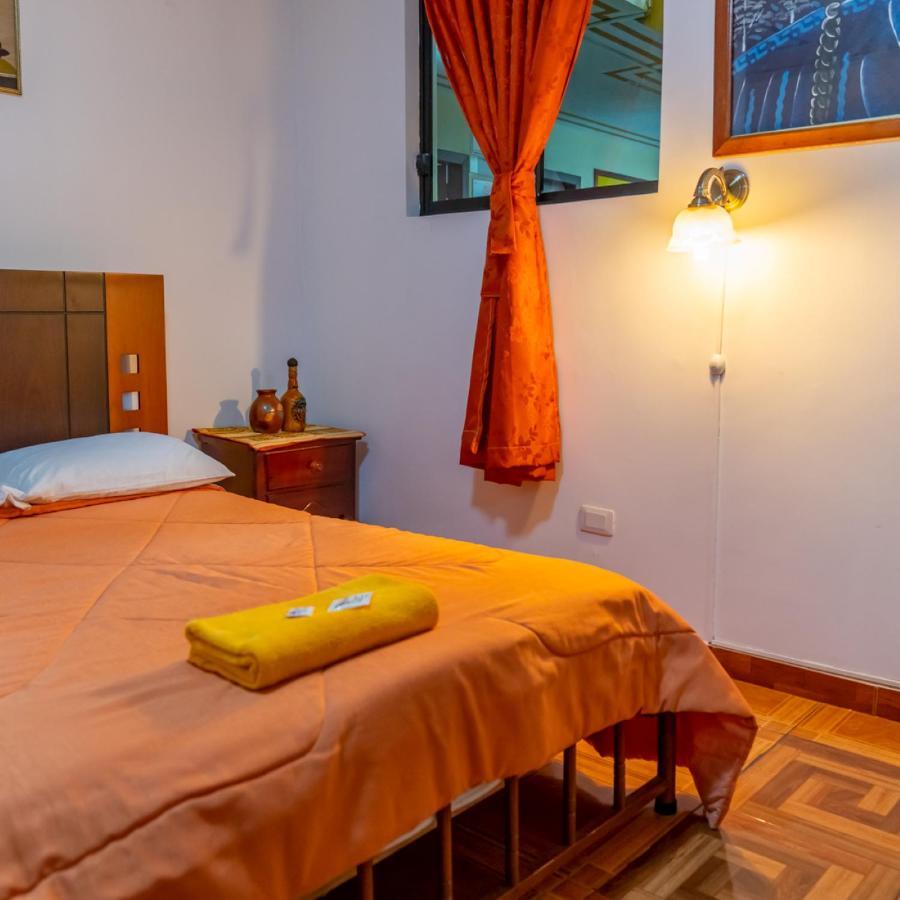 Mashy'S Hostal Отавало Екстериор снимка