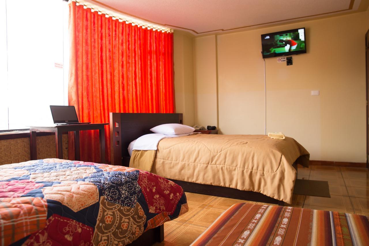 Mashy'S Hostal Отавало Екстериор снимка