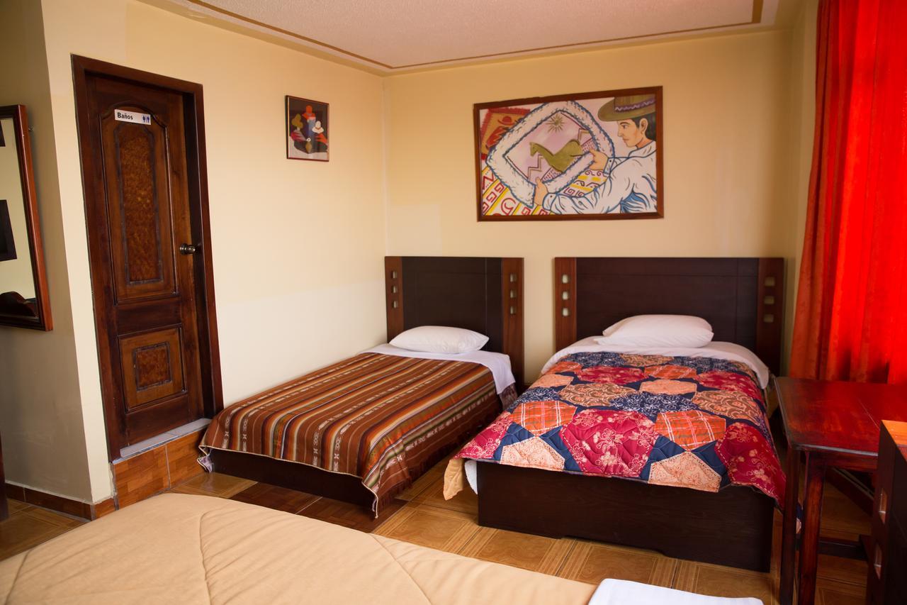 Mashy'S Hostal Отавало Екстериор снимка